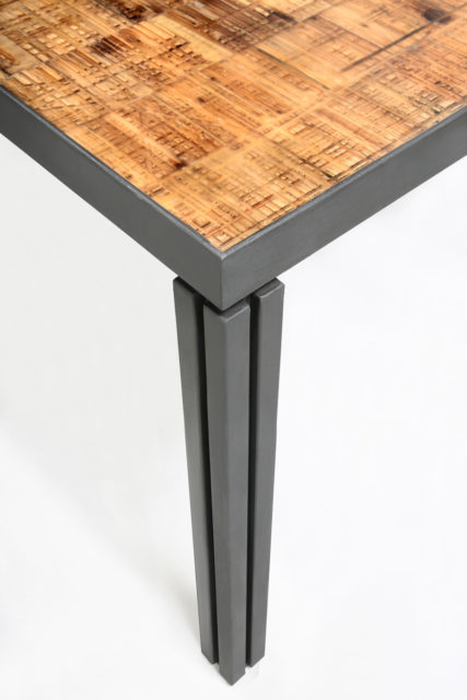 fotografia del particolare della gamba